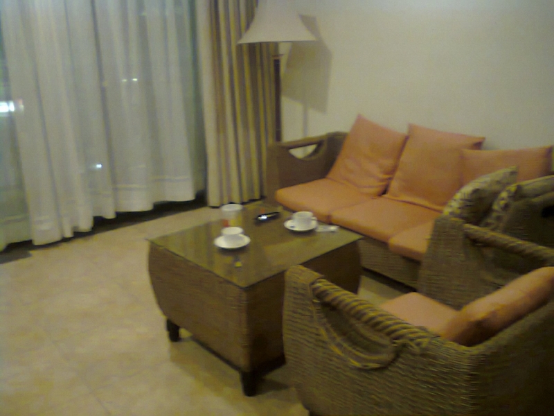 Путешествие 2-х пенсионерок в Санья