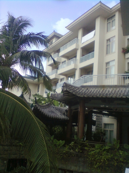 Путешествие 2-х пенсионерок в Санья