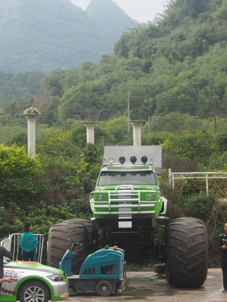 Галопом по Китаю. Гуанчжоу-Гулинь-Яншо-Гуйлинь-Чжандзанце-Гуанчжоу за 8 дней.
