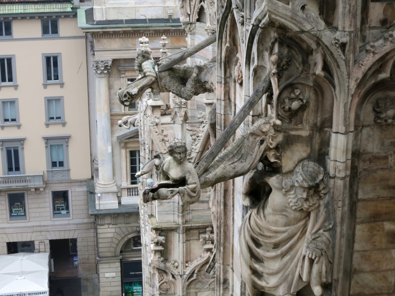 Италия  (север) на 12.5 дней в подарок маме! Помогите, пожалуйста.