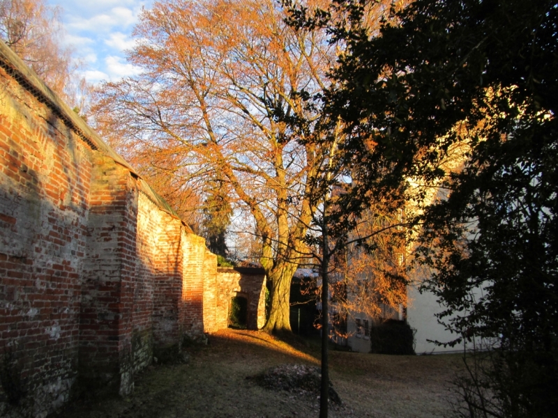 Зимний Альгой и окрестности (Мемминген, Ульм, Диллинген), без машины. Декабрь 2016.
