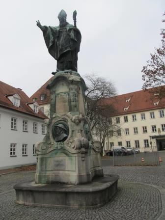 Зимний Альгой и окрестности (Мемминген, Ульм, Диллинген), без машины. Декабрь 2016.