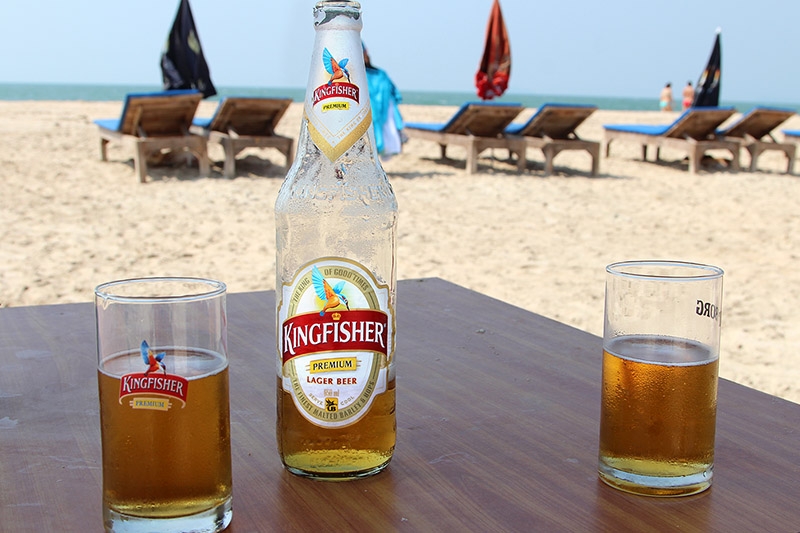 Бабуся, Динамо и излишества всякие нехорошие.