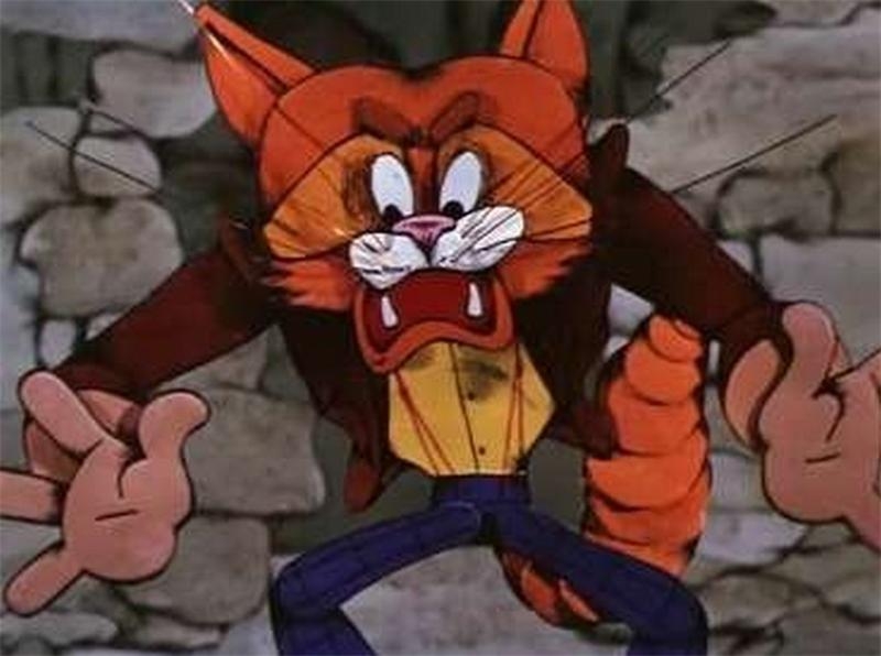 Бабуся, Динамо и излишества всякие нехорошие.