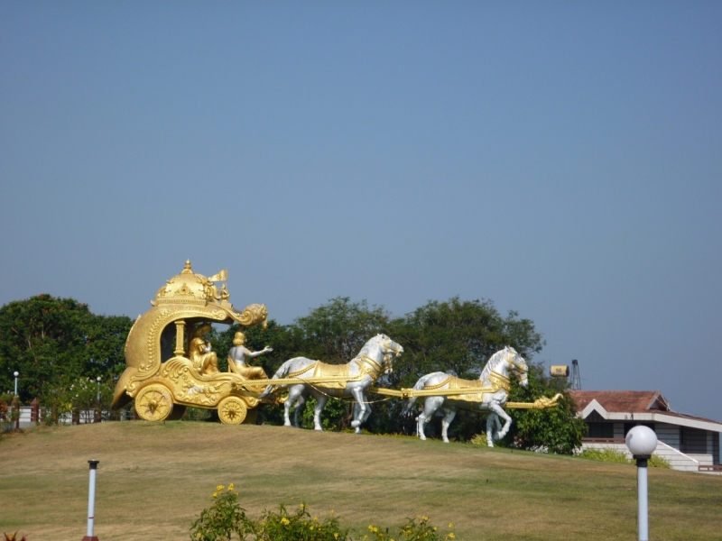 Бабуся, Динамо и излишества всякие нехорошие.