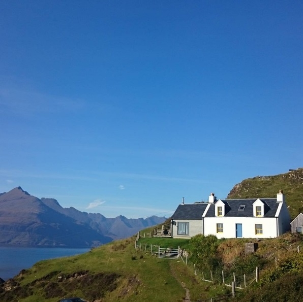 Требуется критика. 2 недели на всё. Один шанс на миллион)