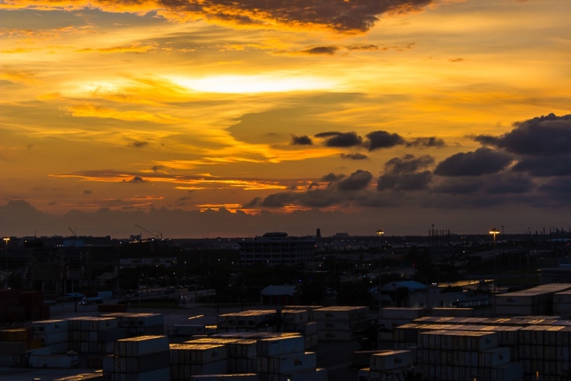 Новогодние Карибы 2017, или, два кольца, три бойца, а посередине - HAL Nieuw Amsterdam