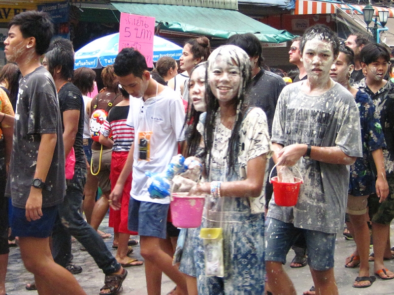 В Сонгкран на тайский Новый год - что работает