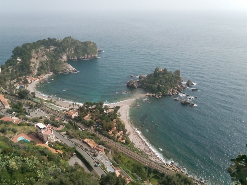 Куда поехать отдыхать в апреле в Европу (*тепло*)?