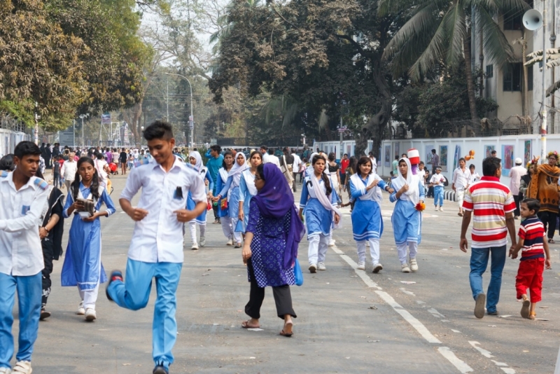 Три дня в Дакке, Бангладеш