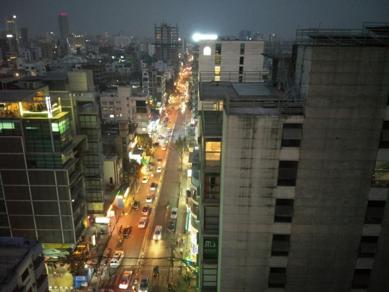 Три дня в Дакке, Бангладеш