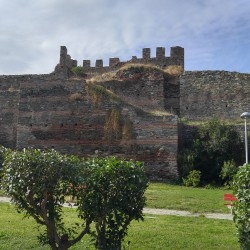 Салоники-Метеоры-Дельфы-Коринф-Афины