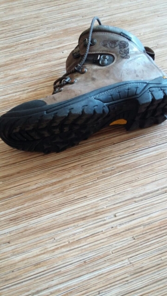 Треккинговые ботинки Lomer, женские, 25,5 см. по стельке