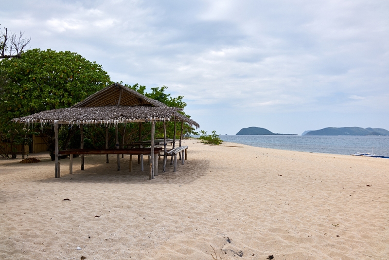 Pamalican island Бусуанга