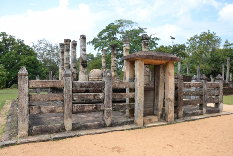 Общественным транспортом по Шри-Ланке в феврале 2017. Смешанные чувства.