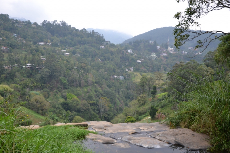 Общественным транспортом по Шри-Ланке в феврале 2017. Смешанные чувства.