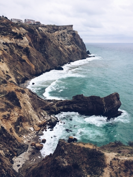 Крым девчонками: три морозные апрельские ночи