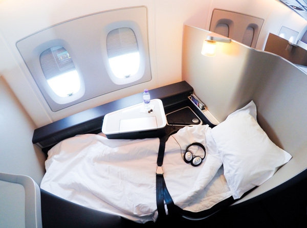 Весной, как в картах, не свезло с погодой в Ницце - в Париже повезло, как и в любви.