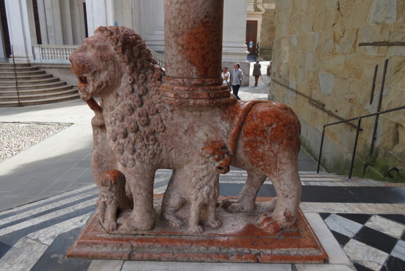 Случайная Италия. Просто погулять. Бергамо-Больцано-Брешиа, март 2017.