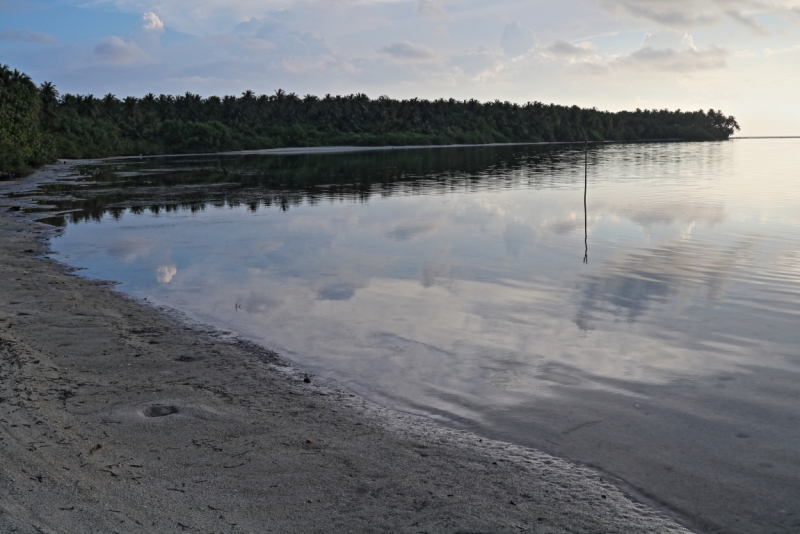 Атолл Goidhu (Гойду) и его острова Fulhadhoo (Фулхадху, Фуладу) и Goidhoo (Гойдху)