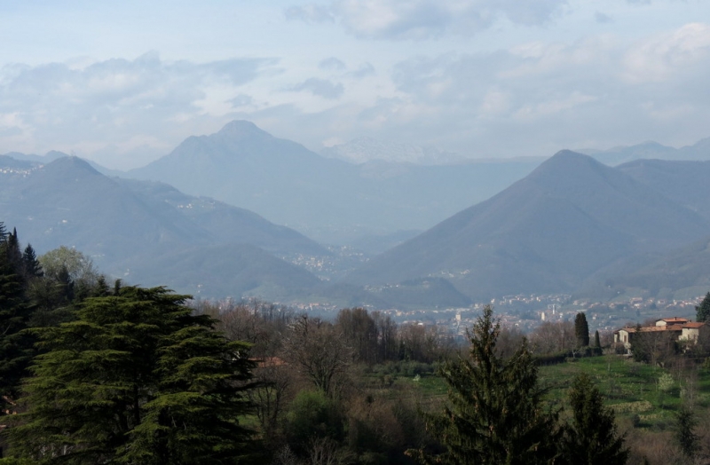 Случайная Италия. Просто погулять. Бергамо-Больцано-Брешиа, март 2017.