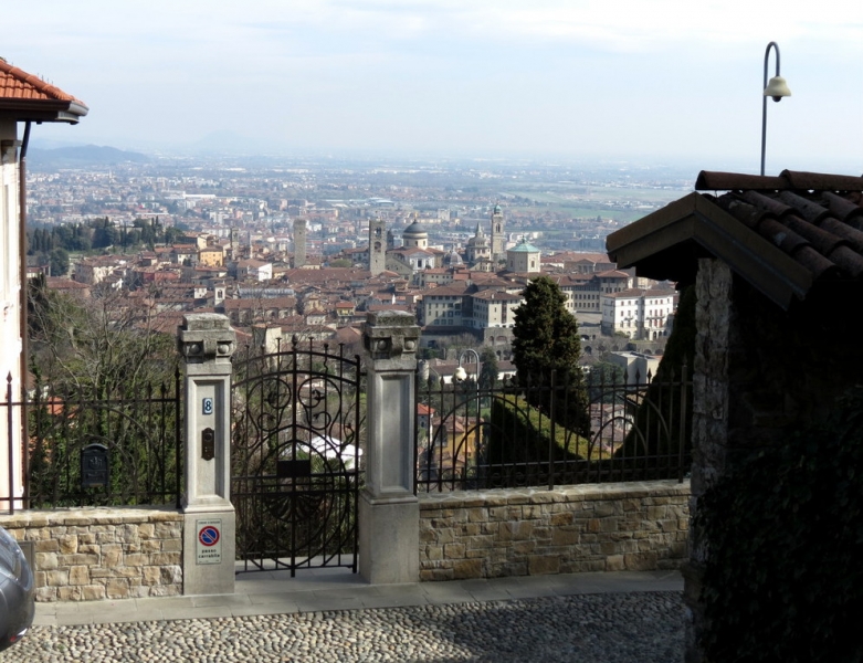 Случайная Италия. Просто погулять. Бергамо-Больцано-Брешиа, март 2017.