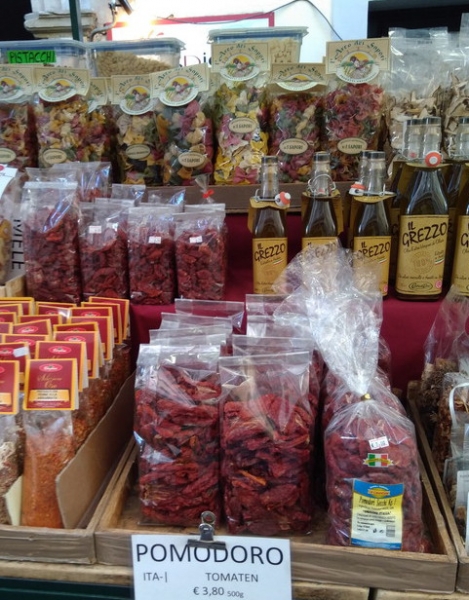 Случайная Италия. Просто погулять. Бергамо-Больцано-Брешиа, март 2017.