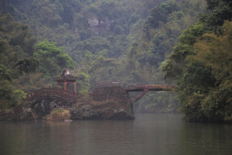 Китай без дождей. 2 недели в апреле 2017-го. Гуанчжоу-Шаогуань-Яншо-Синпин-Дажай-Чжанцзяцзе-Фуронг-Дэханг-Фенхуан-Шанхай
