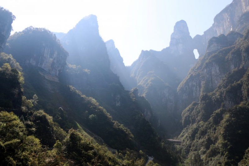 Китай без дождей. 2 недели в апреле 2017-го. Гуанчжоу-Шаогуань-Яншо-Синпин-Дажай-Чжанцзяцзе-Фуронг-Дэханг-Фенхуан-Шанхай