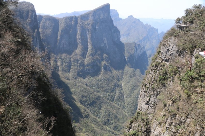Китай без дождей. 2 недели в апреле 2017-го. Гуанчжоу-Шаогуань-Яншо-Синпин-Дажай-Чжанцзяцзе-Фуронг-Дэханг-Фенхуан-Шанхай