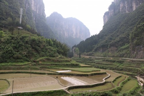 Китай без дождей. 2 недели в апреле 2017-го. Гуанчжоу-Шаогуань-Яншо-Синпин-Дажай-Чжанцзяцзе-Фуронг-Дэханг-Фенхуан-Шанхай