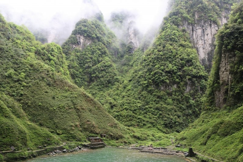 Китай без дождей. 2 недели в апреле 2017-го. Гуанчжоу-Шаогуань-Яншо-Синпин-Дажай-Чжанцзяцзе-Фуронг-Дэханг-Фенхуан-Шанхай