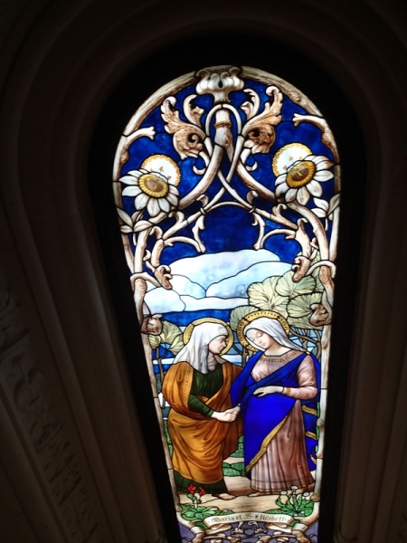 По следам жёлтого трамвайчика. Убегая от волн, попасть в лабиринты португальской весны.