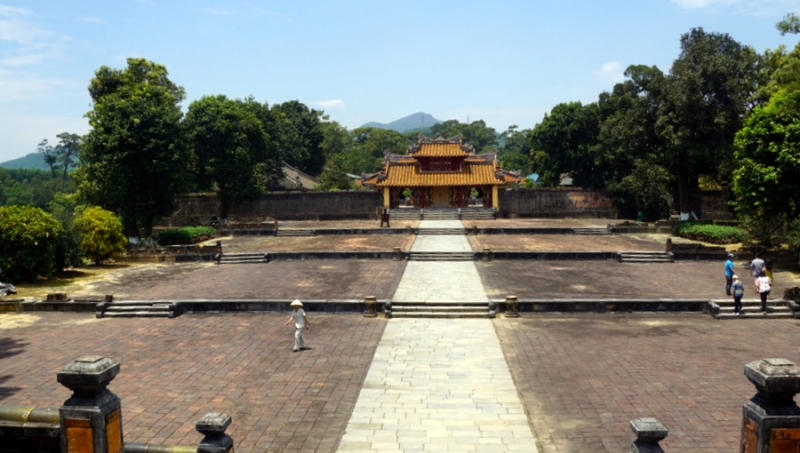 Hue temples