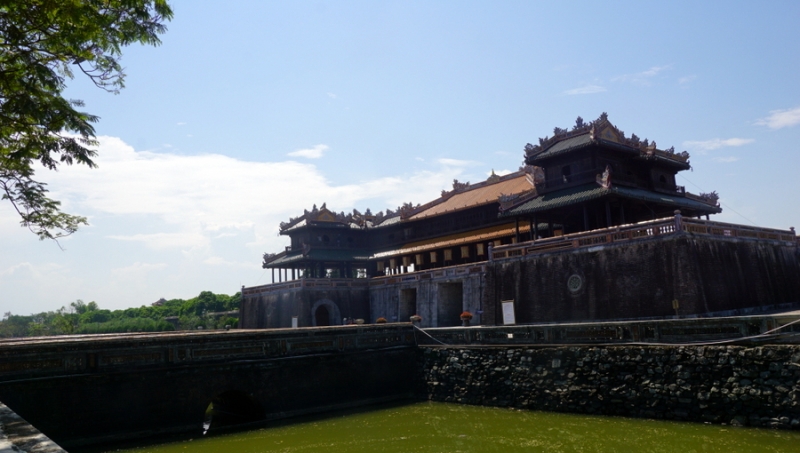 hue tombs