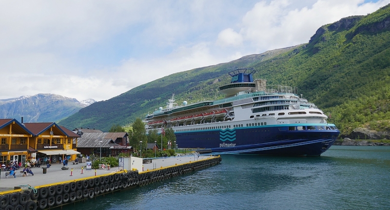 Круиз с 17 по 24 июня из Ростока в Берген, Pullmantur Monarch