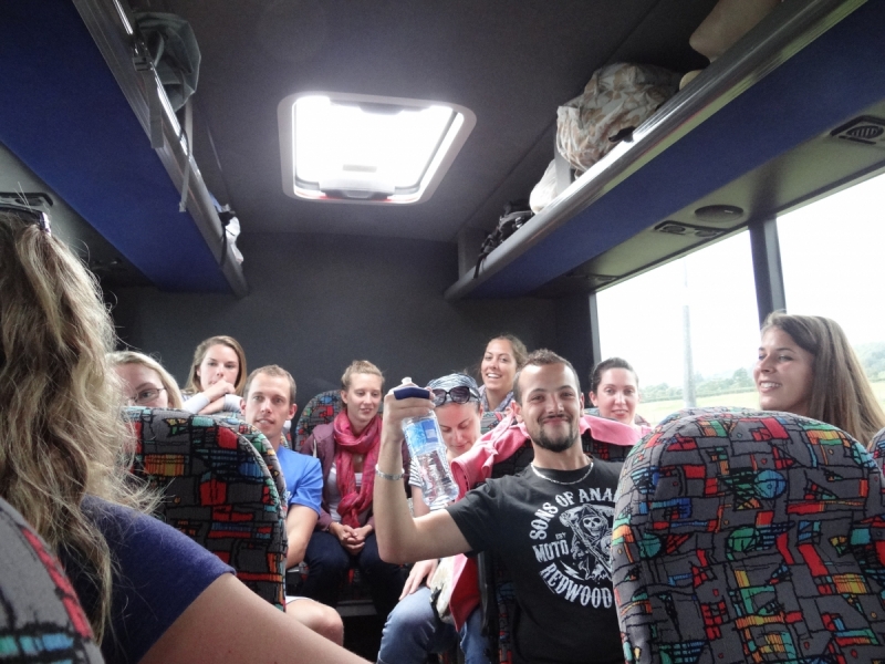 Новая Зеландия на автобусе Hop on-Hop off с молодежью со всего мира