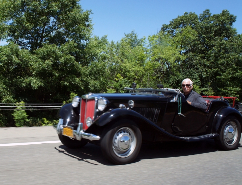 Дорога из Нью-Йорка в Нью-Йорк длиною в 4 тысячи миль