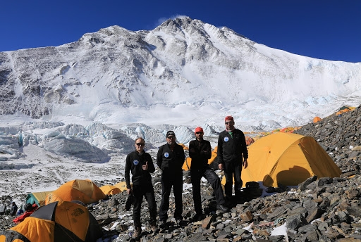 Восхождение на Эверест (#Everest2017 or There and Back Again)