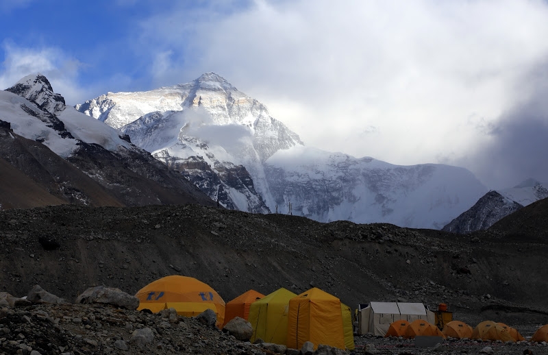 Восхождение на Эверест (#Everest2017 or There and Back Again)