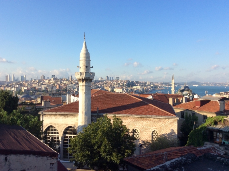 Крыши Валиде-Хан в Стамбуле