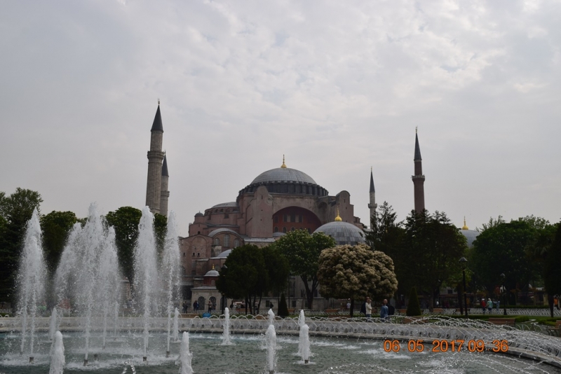 Италия от Венеции до Сиракузы за 15 дней на самолётах, поездах, паромах, автобусе и автомобиле.