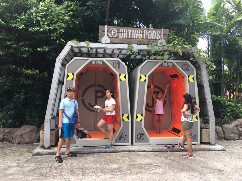 Шесть дней в Сингапуре.