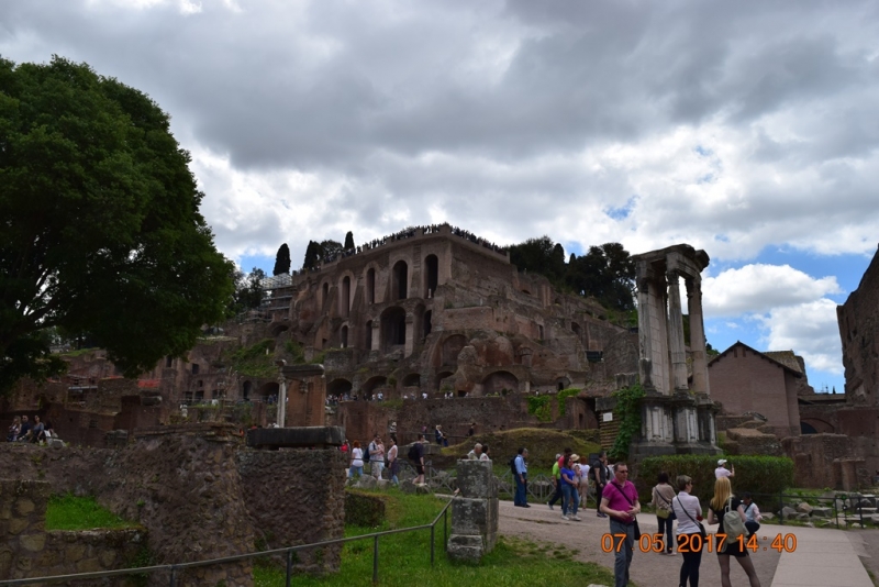 Италия от Венеции до Сиракузы за 15 дней на самолётах, поездах, паромах, автобусе и автомобиле.