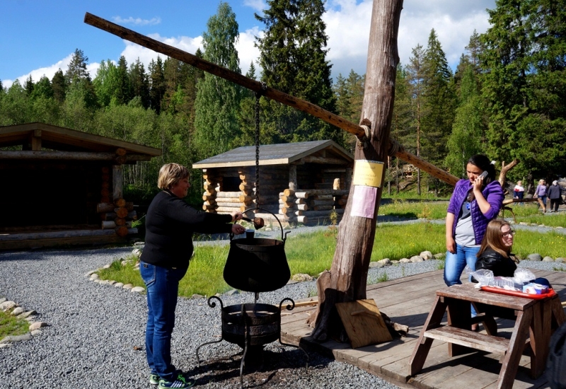 2017, июнь. Опыты по выращиванию туриста. Опыт №9 - из блокадного Ленинграда к жемчужинам Ладоги (Рускеала, Валаам, Тервеничи, свирские вепсы и т.д.)