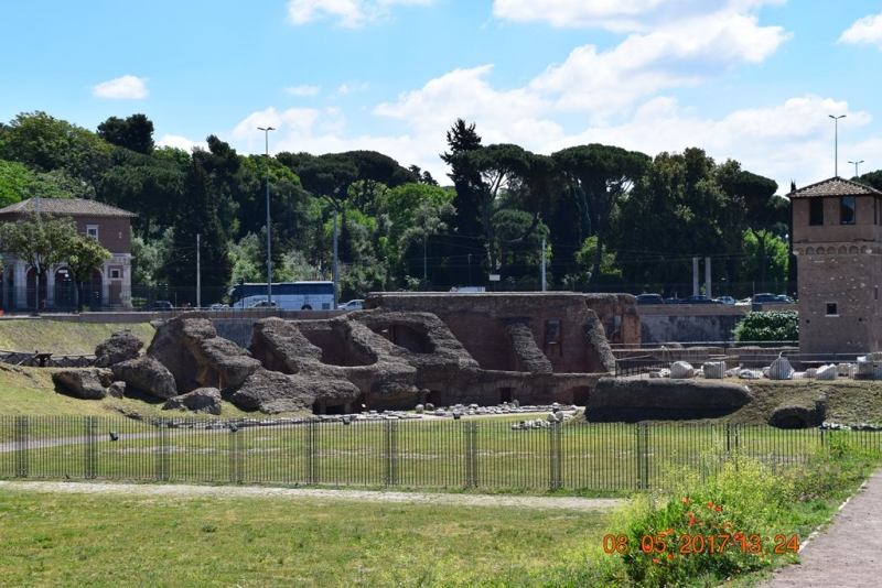 Италия от Венеции до Сиракузы за 15 дней на самолётах, поездах, паромах, автобусе и автомобиле.