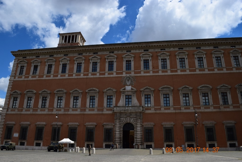 Италия от Венеции до Сиракузы за 15 дней на самолётах, поездах, паромах, автобусе и автомобиле.