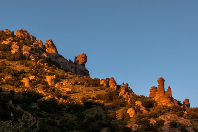 Наш 2017!  Июнь. Кояшское озеро- Феодосия - Новый Свет - Демерджи - Воронцовский дворец - Севастополь - Чуфут-Кале - Евпатория - мыс Меганом