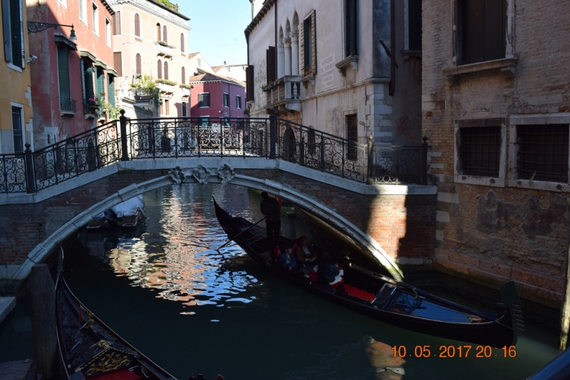 Италия от Венеции до Сиракузы за 15 дней на самолётах, поездах, паромах, автобусе и автомобиле.