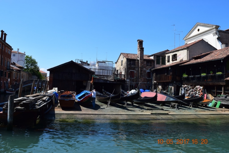 Италия от Венеции до Сиракузы за 15 дней на самолётах, поездах, паромах, автобусе и автомобиле.